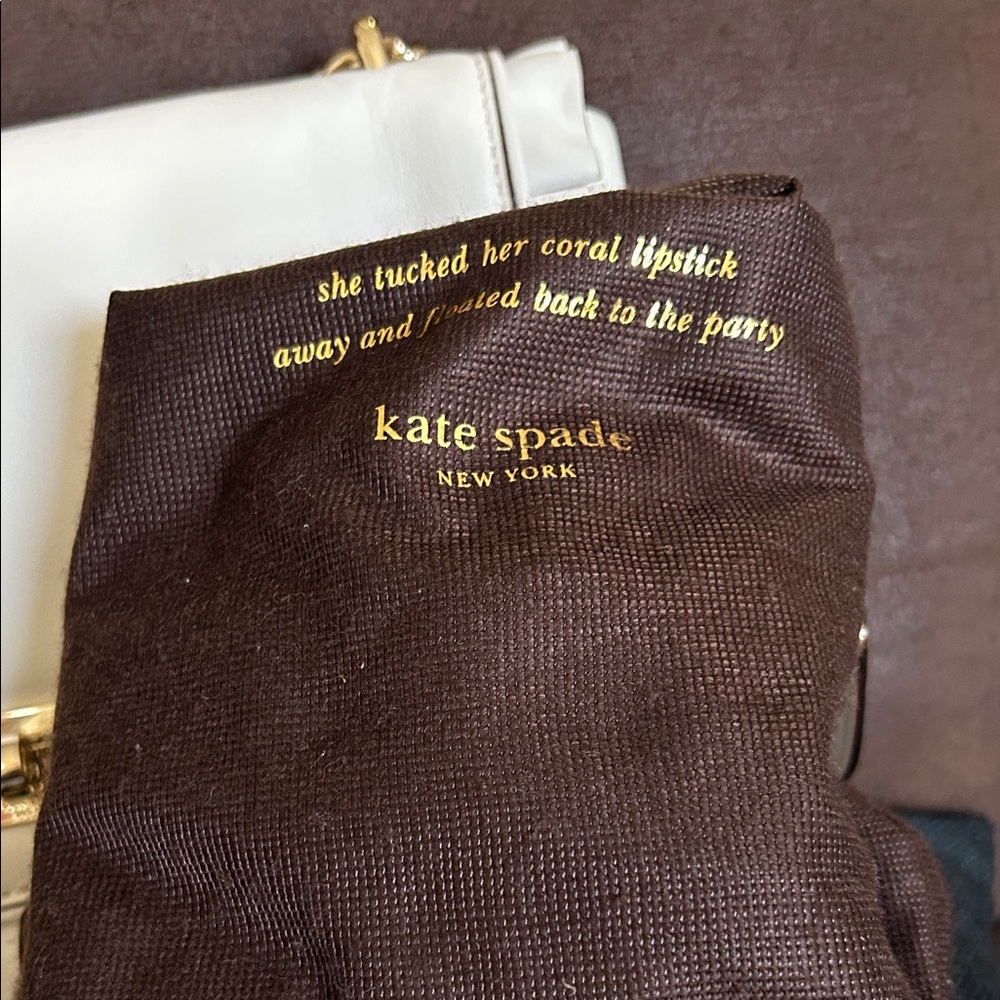 Kate Spade Cream Leather Chain Shoulder Bag .. classy heavy weight 🩷 - Picture 10 of 10